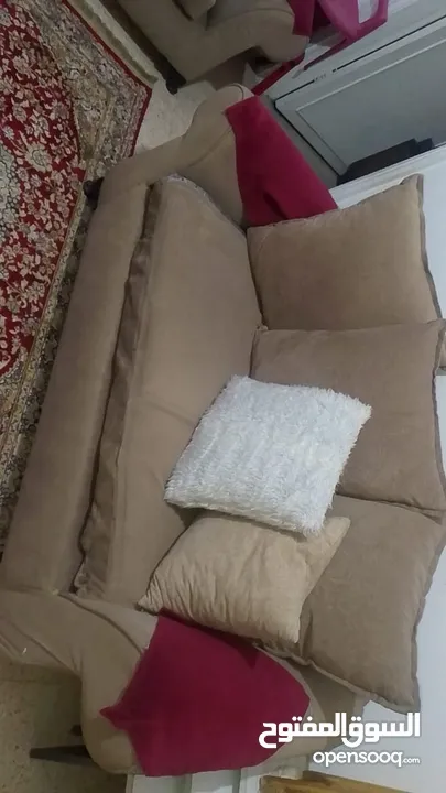 طقم كنب مستعمل للبيع 60