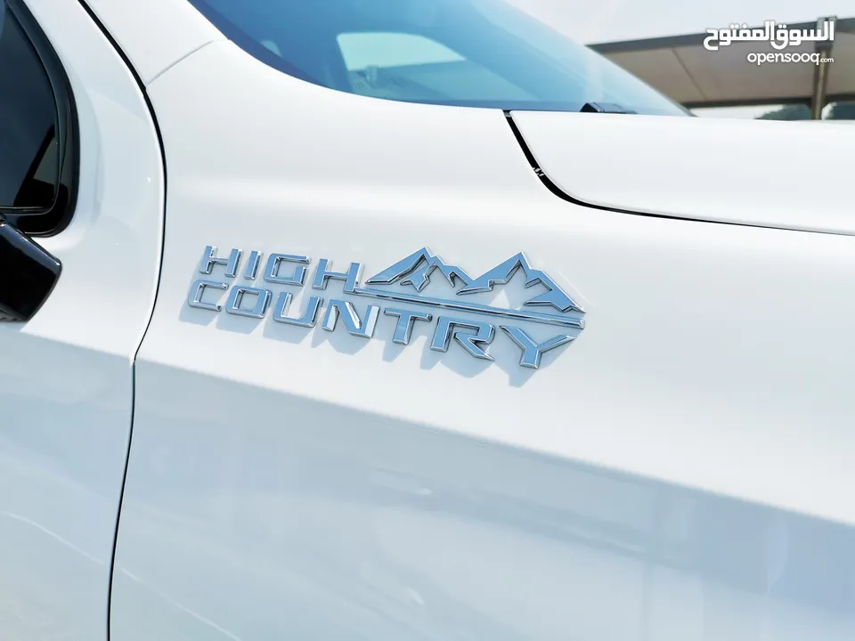 Chevrolet High Country Suburban - 2021 - White