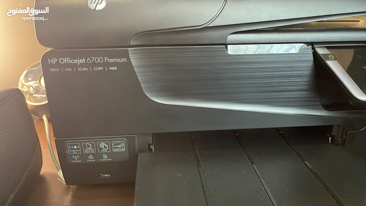 طابعه HP Officejet 6700 premium  ملونه فيها وايفاي و فيها إيثر نت