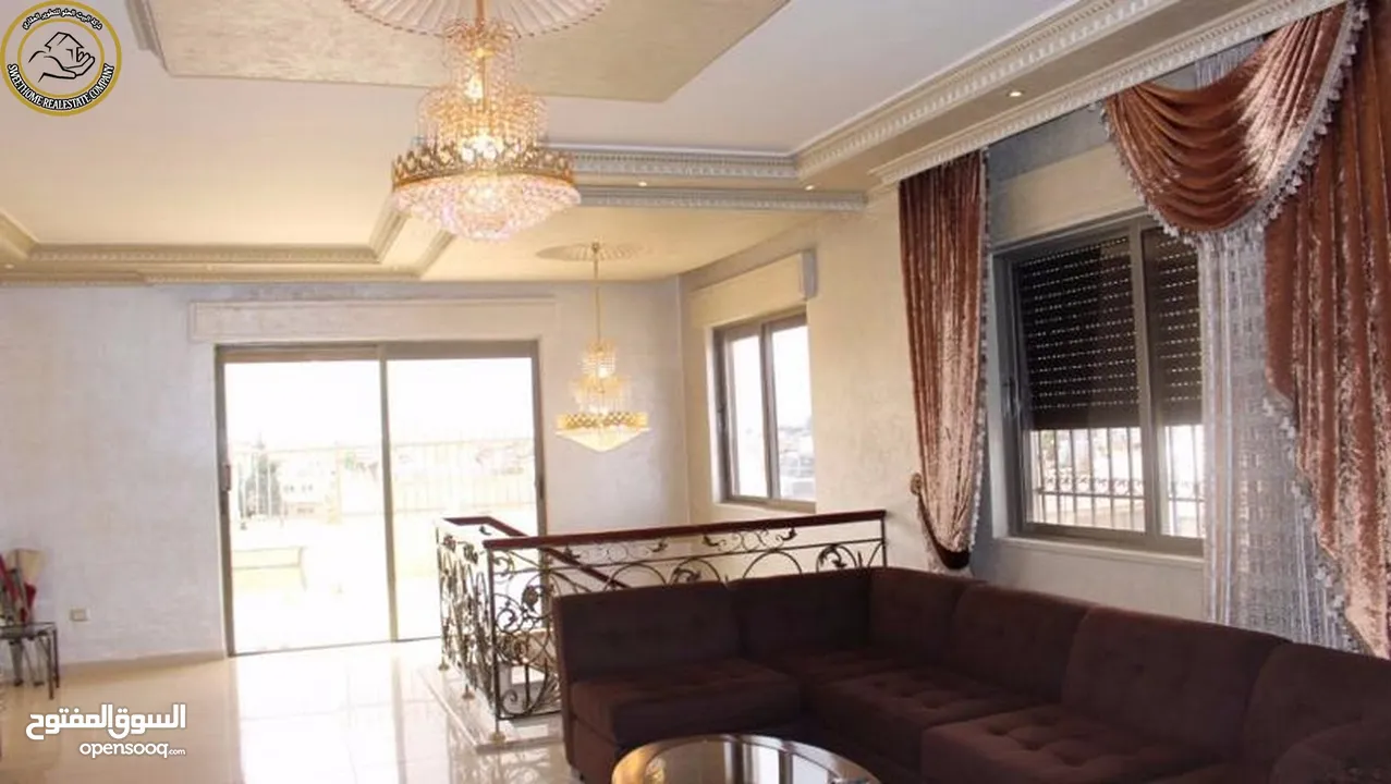 شقة مفروشة فاخرة للبيع في أم السماق الجنوبي  - خلف ال ( C-Town) طابق ثالث مع روف دوبلكس 290م