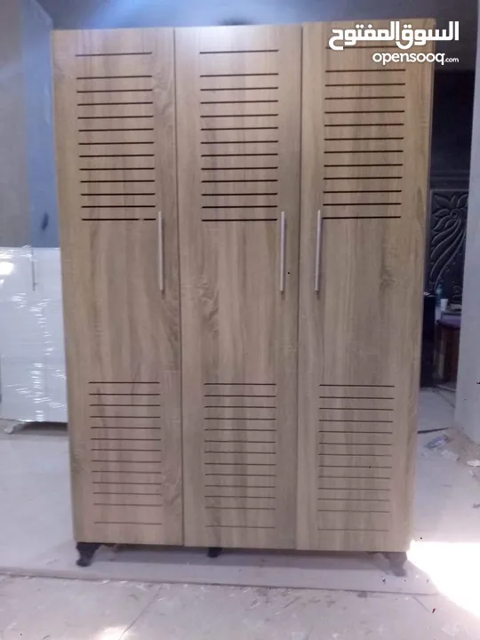 خزائن احذي احجم جامبو