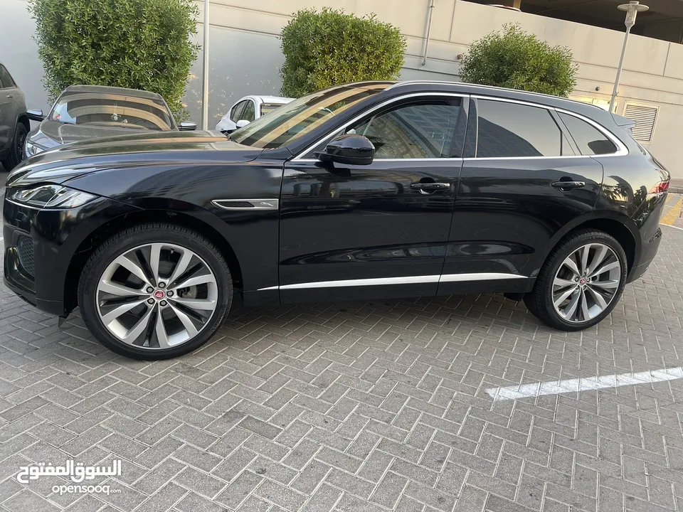 Clean Jaguar F Pace 2023 with 23000km