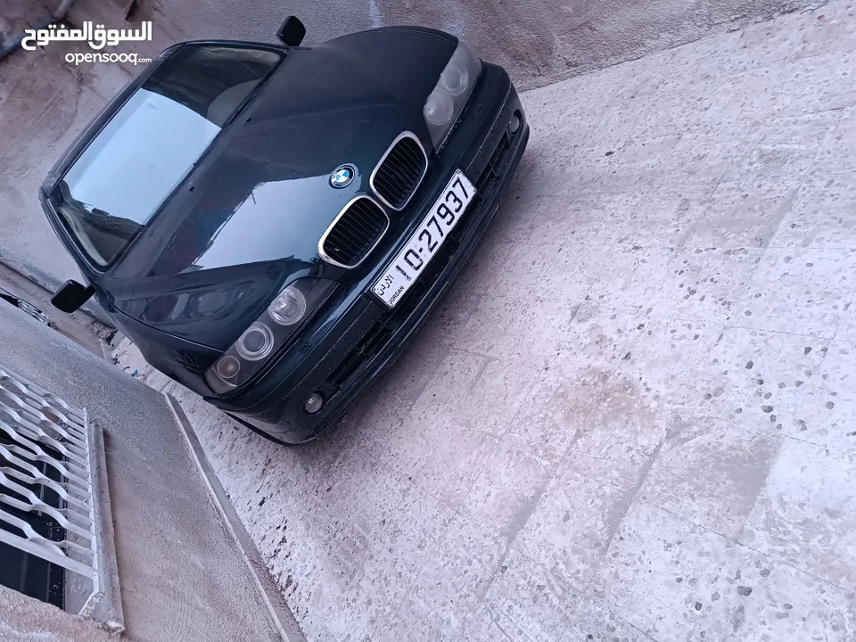 BMW 520 موديل 2000