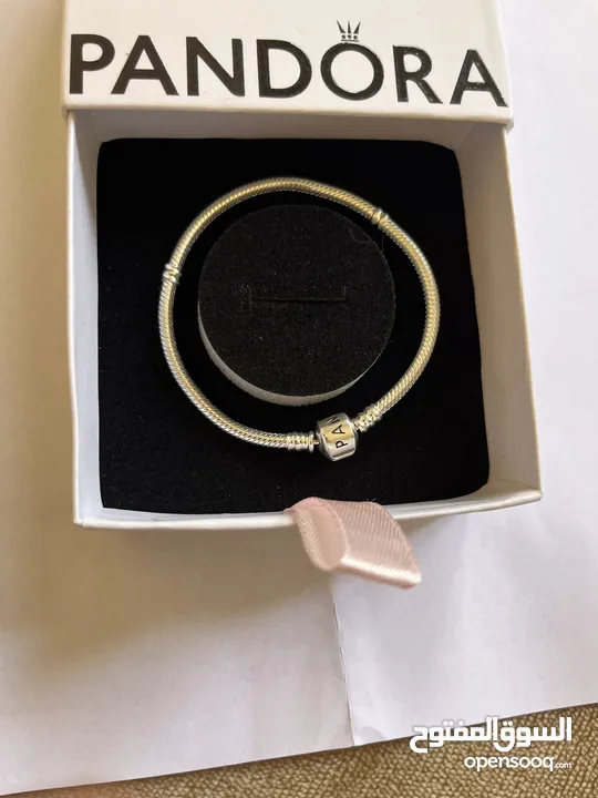 اسوارة باندورا الأصلية بافضل سعر على مستوى المملكة Pandora bracelet مختومة فضة 925 وختم Pandora
