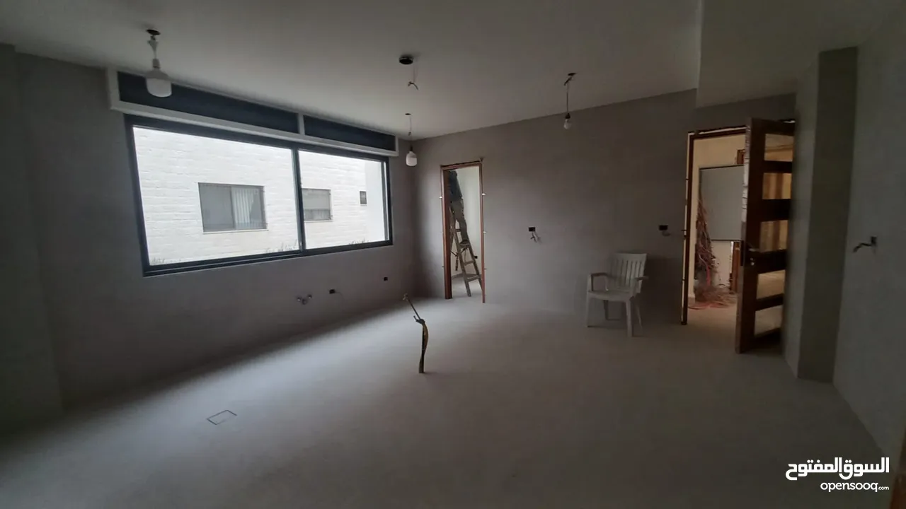 شقة للبيع في عبدون ( Property ID : 41630 )