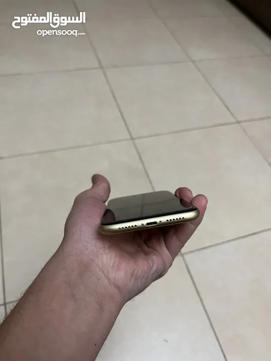 آيفون Xrوكاله