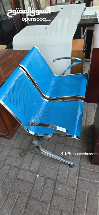 تصفيه على جميع الأثاث المكتبي