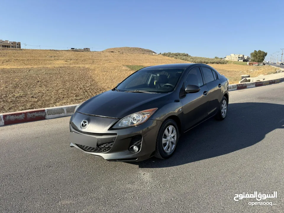 Mazda zoom 3 2012 بحالة الوكالة