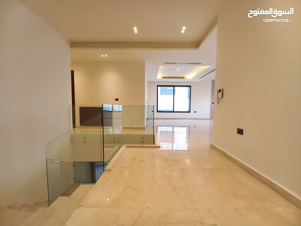 شقة غير مفروشة للبيع في دير غبار ( Property ID : 38900 )