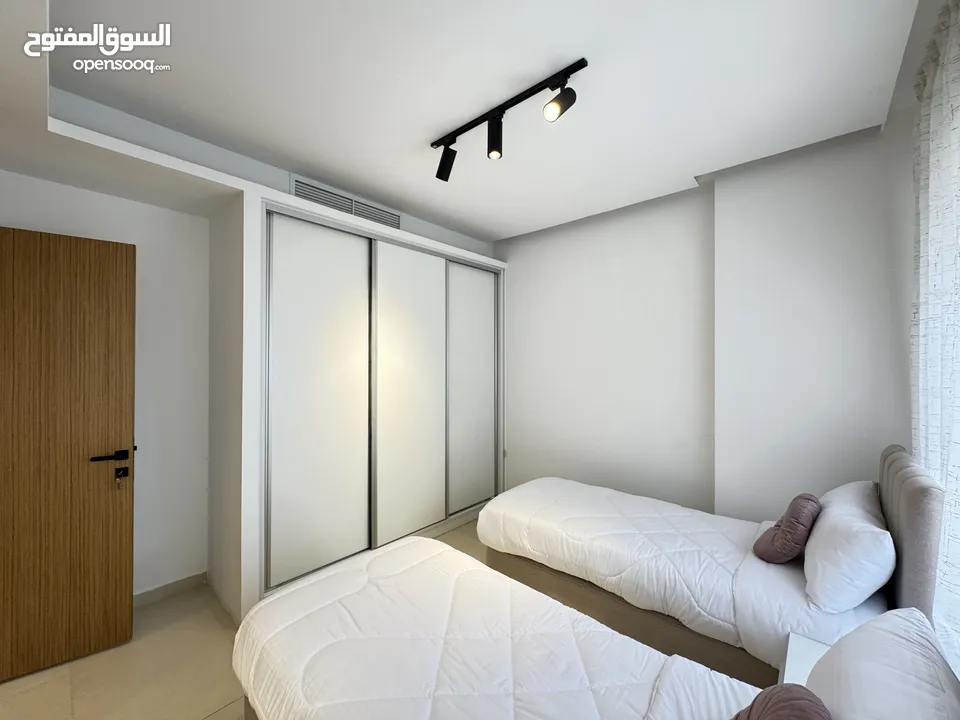 شقة مفروشة للإيجار في دير غبار  ( Property 39132 ) سنوي فقط