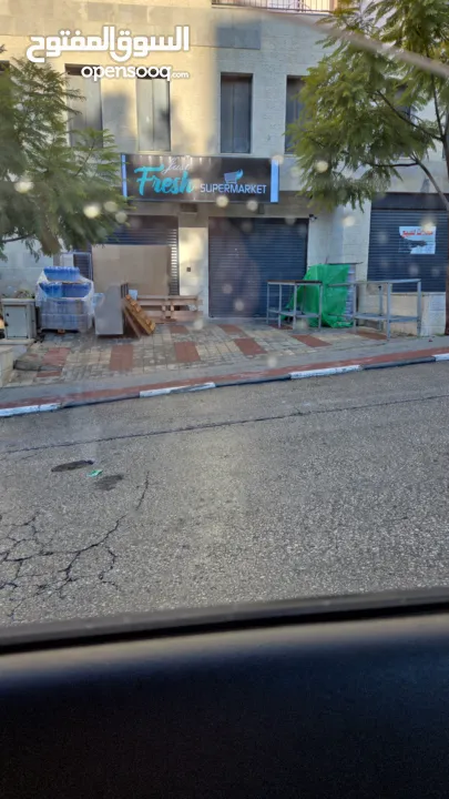 محل للايجار شهري في موقع ممتاز قريب من توستي شارع بطن الهوى