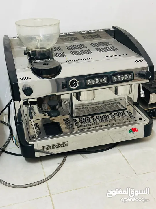 coffee machine, blender, oven, cake.    all frseh condition