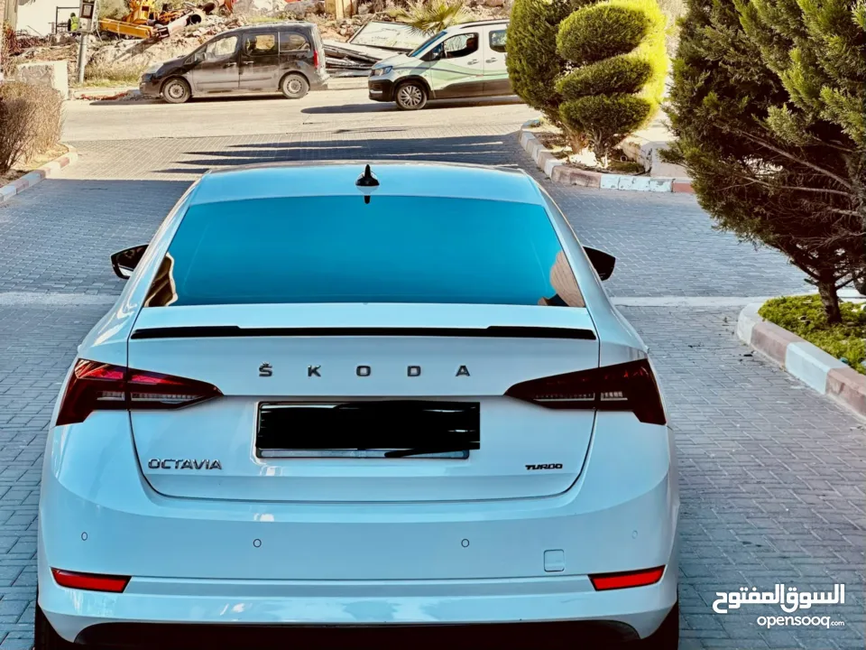 سكودا اوكتافيا