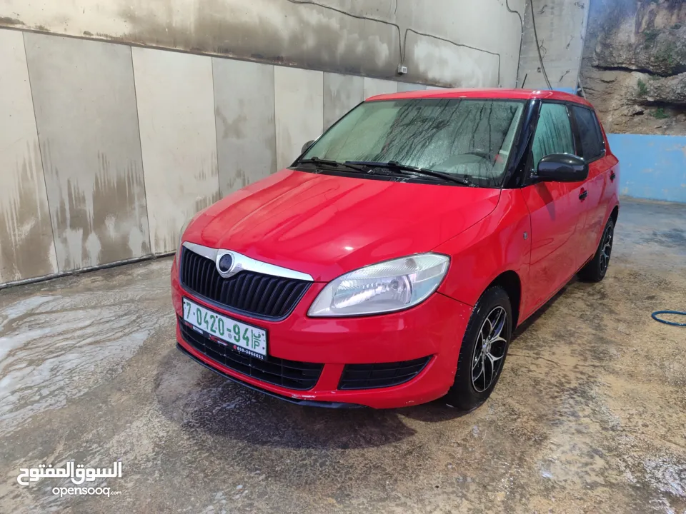 سكودا فابيا بنزين برايفت جير عادي