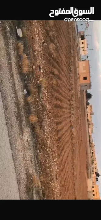 ارض للبيع (المفرق ام السراب حوض المرقاب) مكونه من 4قطع رقم 1216+1217+1218+1219 التفاصيل داخل الاعلان