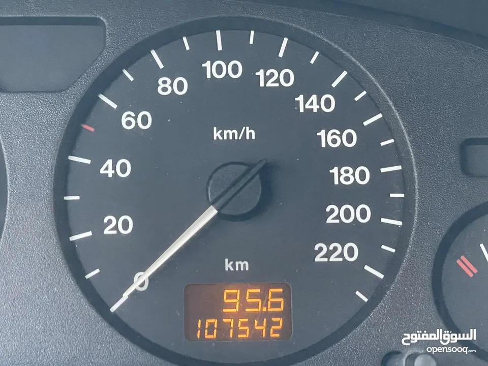 ‎أوبل استرا موديل 2001  وارد الوكالة ومالك واحد فقط من الشركة عداد 100الف كيلو فقط