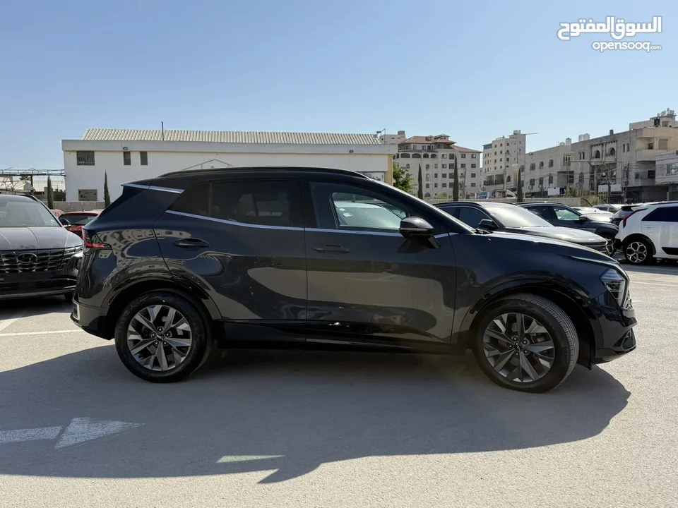 كيا سبورتاج GT Line ترخيص 2022 محرك 1600 هايبرد  جير أوتوماتيك 240 حصان