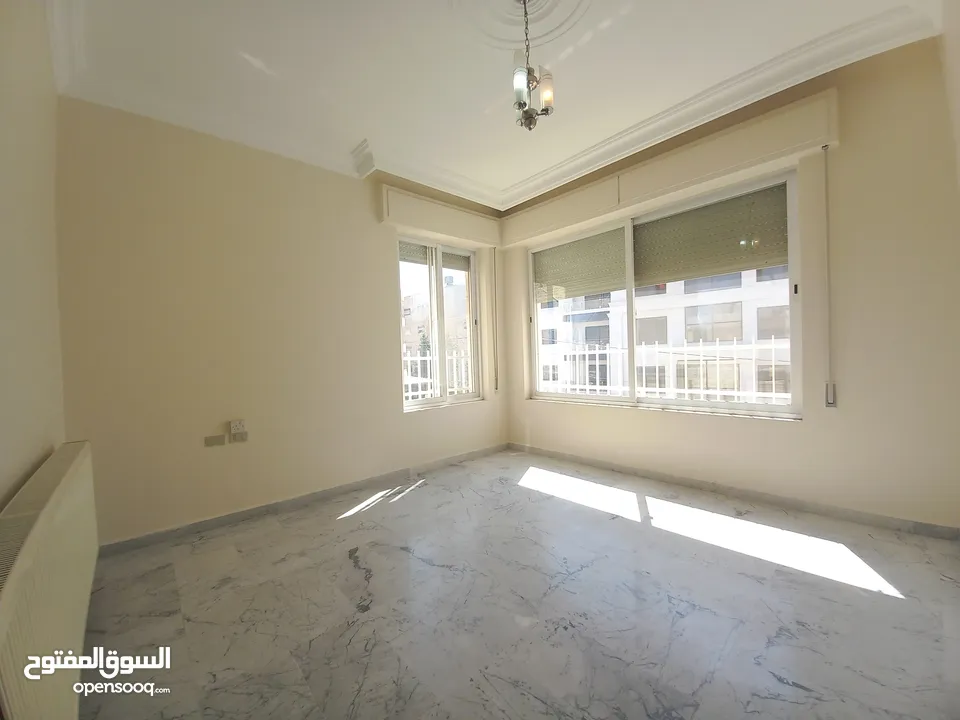 شقة غير مفروشة للإيجار في دير غبار  ( Property 34720 )-175072380