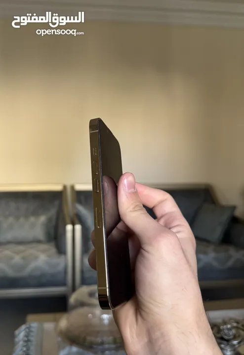 آيفون 13 برو للبيع - 128 جيجابايت - حالة ممتازة iPhone 13 Pro for sale - 128GB - great condition