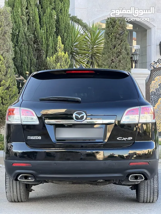 مازدا cx9 بحالة ممتازه بسعر مغري و للبيع المستعجل