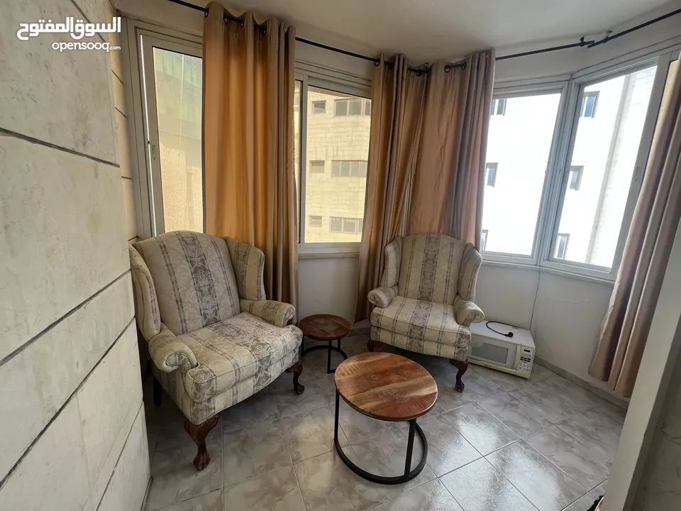 غرفة مشتركة للإيجار للإناث  في سكن موظفات