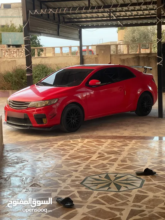 كيا فورتي كوبيه مميزه او للبدل