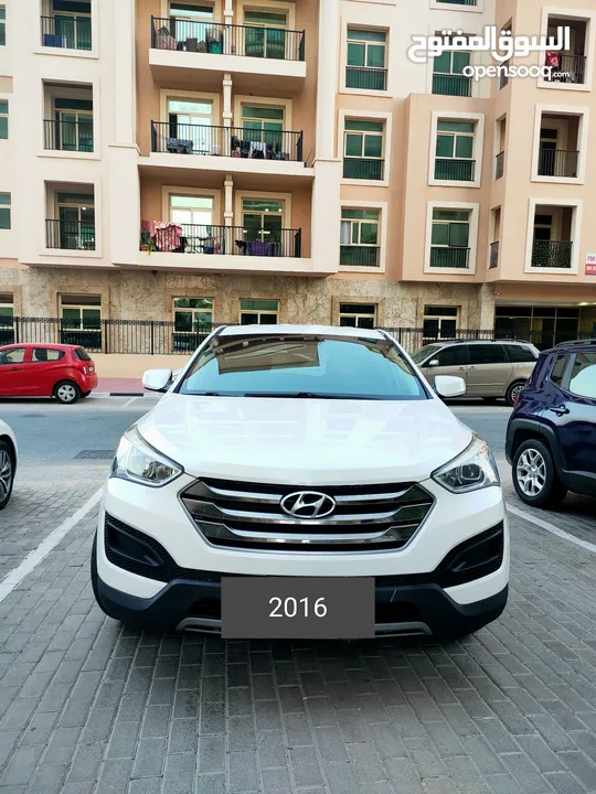 Hyundai Santa Fe sports AWD 2016