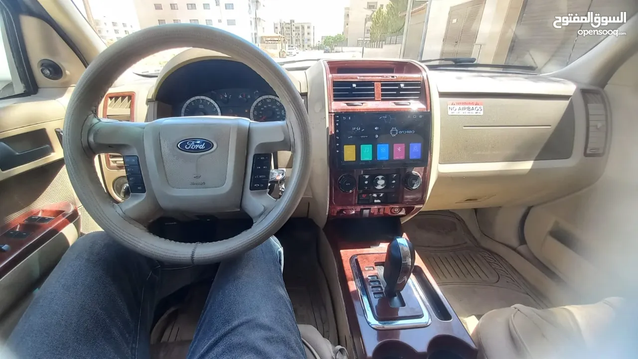 فورد اسكايب فل بفتحه فحص 3 جيد لون ابيض لؤلؤي بسعر مغري قابل للبدل