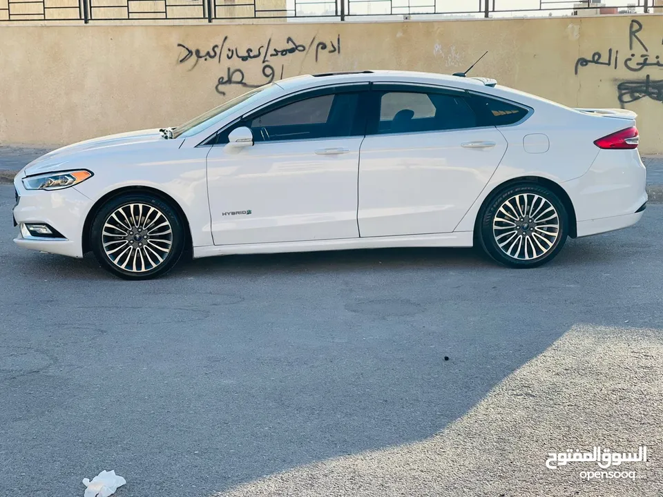 فورد فيوجن للبيع