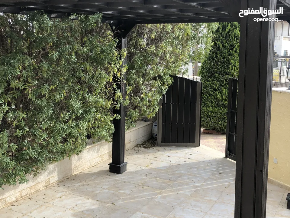 فيلا في عبدون للايجار  Villa For Rent At Abdoun