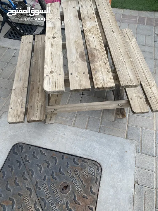 Children’s outdoor table bench