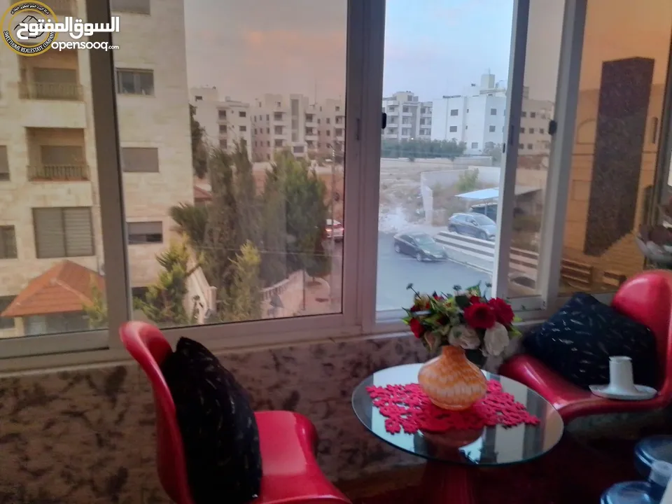 شقة استثمارية فاخرة للبيع في خلدا طابق ثاني 80م تشطيب سوبر ديلوكس بسعر مغري