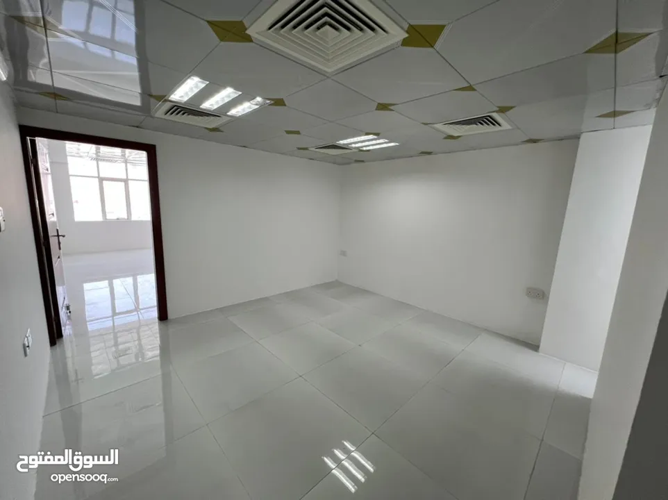 شقة للإيجار في روي (دارسيت)/Apartment for rent in Ruwi (Darsait)