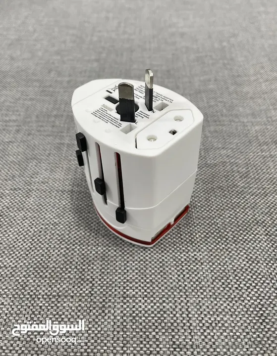 Universal Fast Charging Travel Adapter