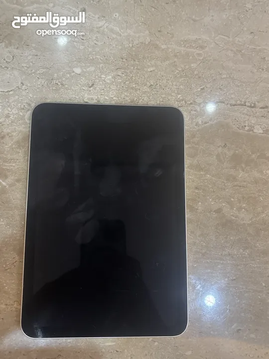 ايباد ميني 6 للبيع 265GB استخدام شهرين مع كل ملحقات