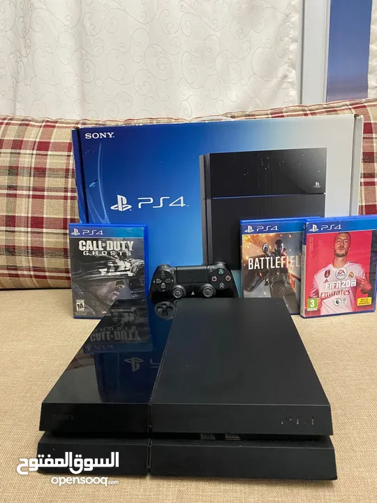 PS 4 Slim 500 GB + Controller + 4 Games (Spider-Man, FIFA 20, Battlefield, CoD Ghost) + Original Box
