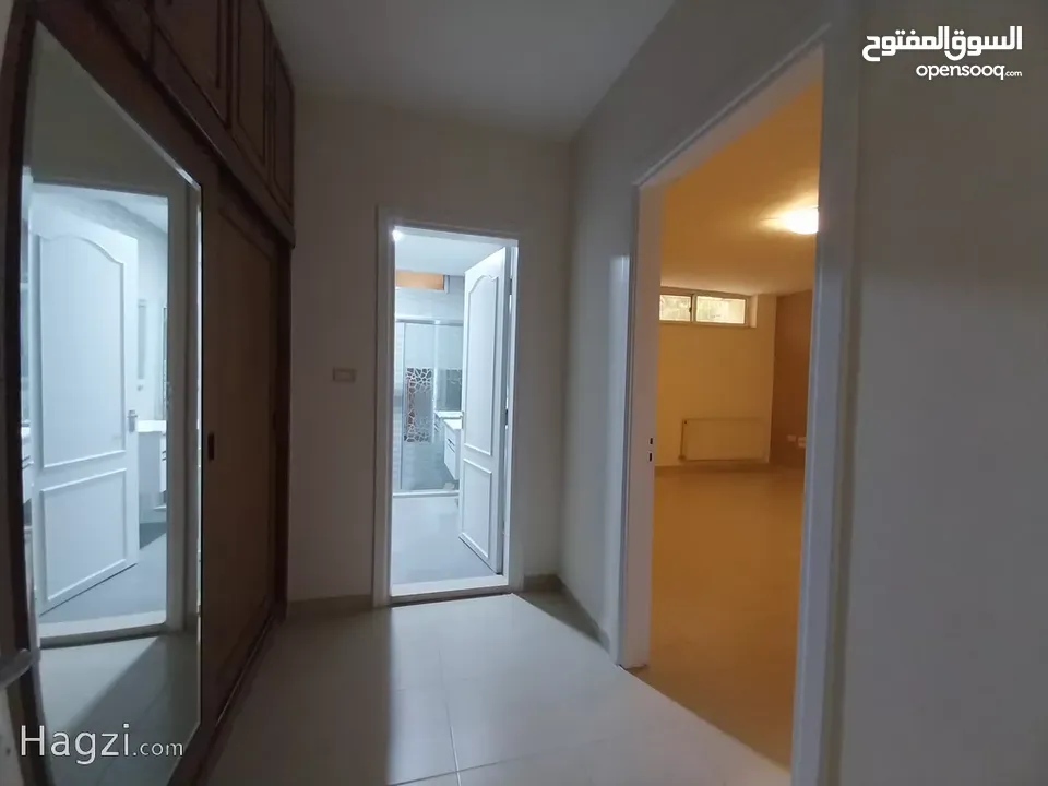 شقة للايجار في دير غبار  ( Property 33784 ) سنوي فقط