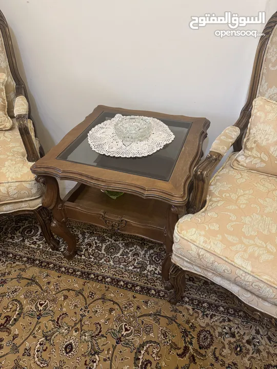 طقم كنب ضيوف للبيع