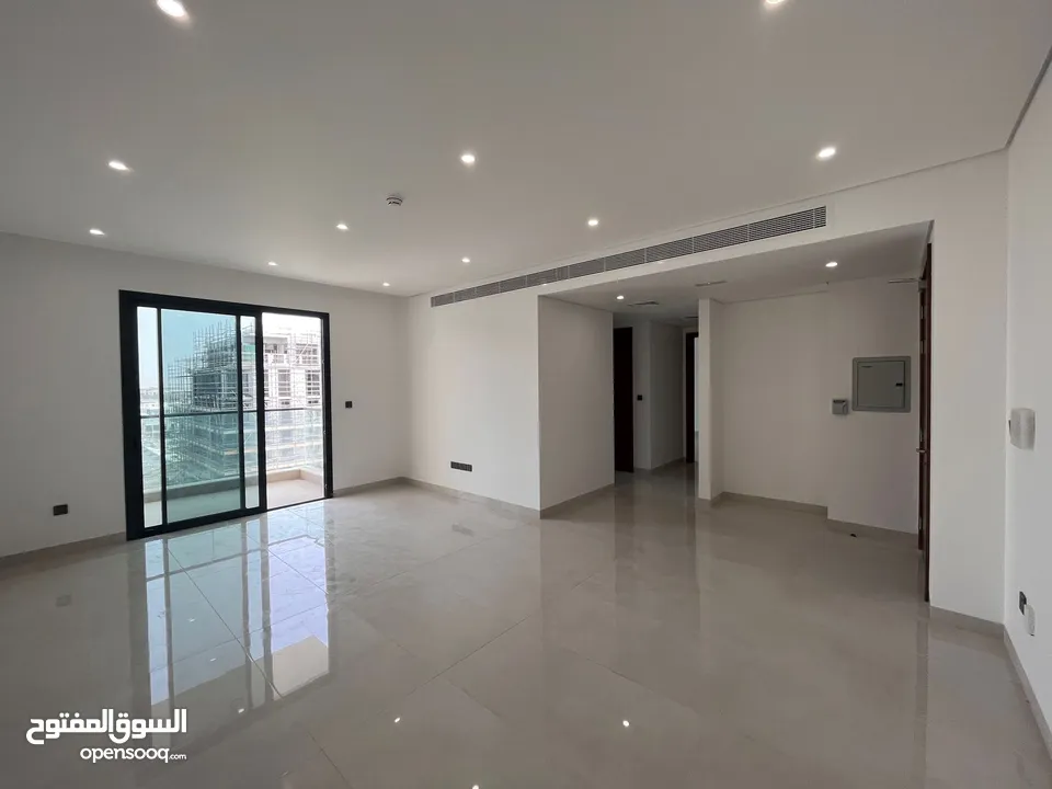 1 BR Brand New Flat for Sale in Al Mouj