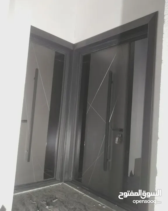 Cust,,Entrance doors