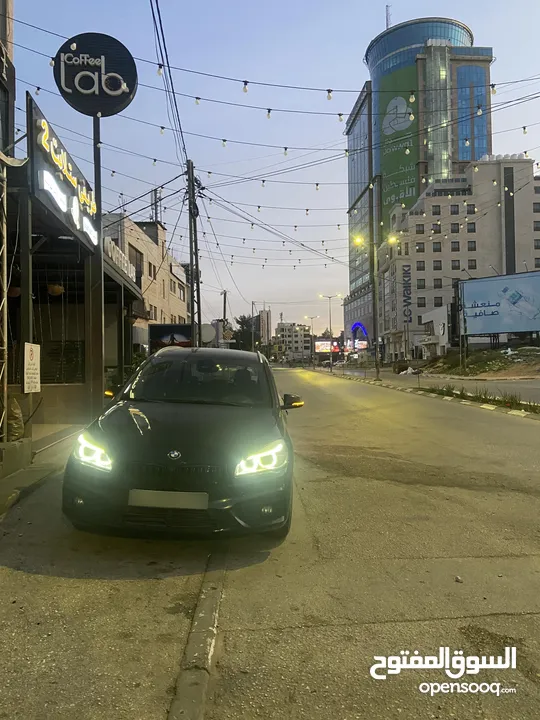 BMW 218d Twin Turbo  مميزة، اقتصادية (سولار) ، عائلية 7 ركاب، اعلى فئة