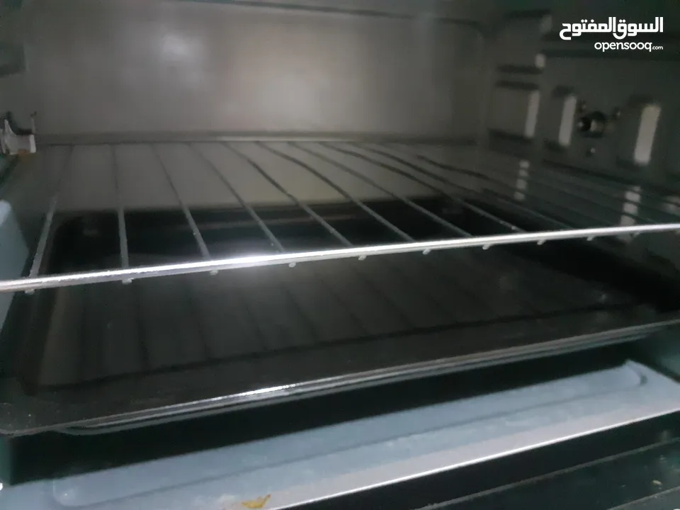 Oven in good condition