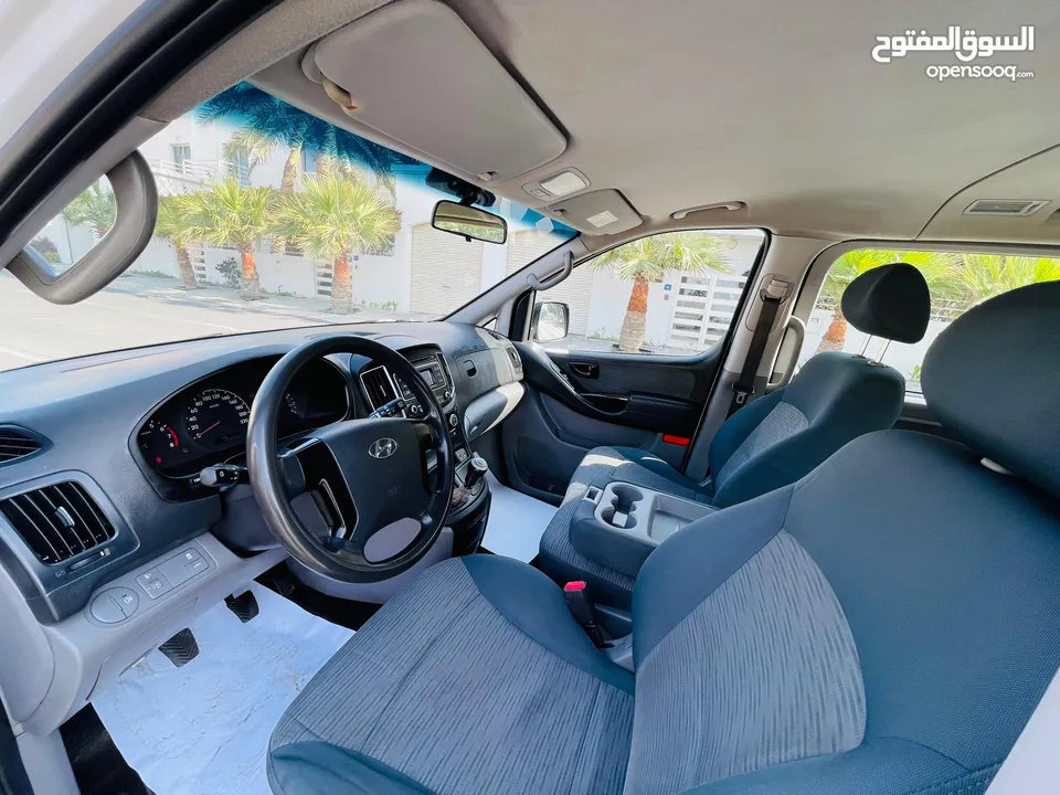 *HYUNDAI H1* *12 Seater Agency Bahrain*  *Model -  2018* *Km - 177k km only* Engine -  2.4 Color – W