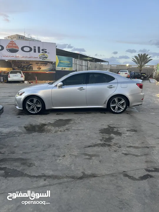 2012 Lexus IS250 امريكية بحالة ممتازة جدا