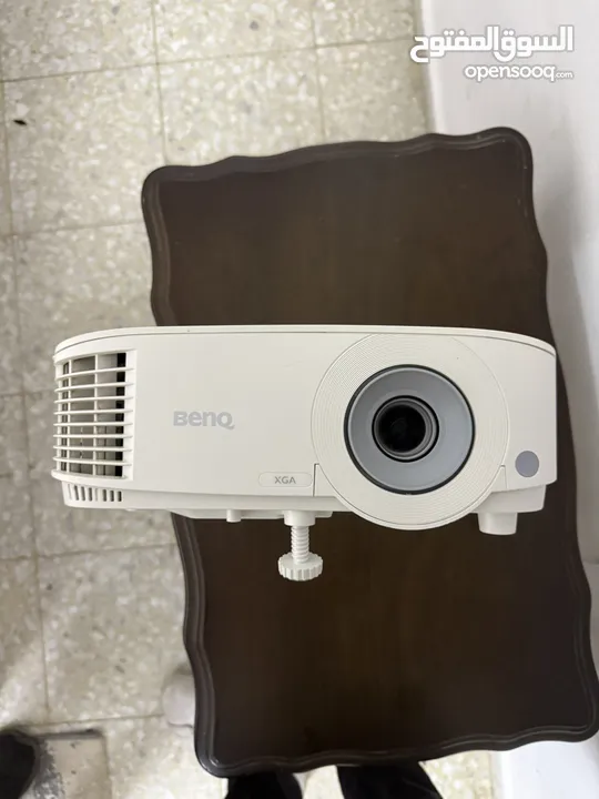 بروجكتور Benq mx550 2018 شبه جديد