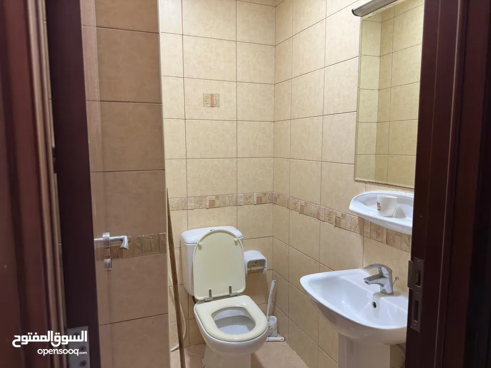 (محمد سعد) غرفه وصاله مفروش فرش سوبر ديلوكس بالمجاز مع 2 حمام مساحه واسعه