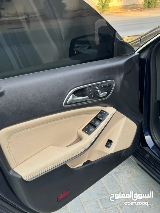 MARCEDS BENZ CLA250 2019