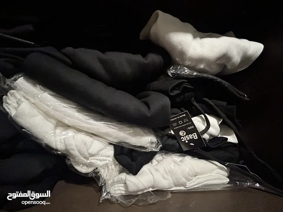 الة طباعة على الملابس مع معدات طباعة جاهزة للبيع بحالة ممتازة