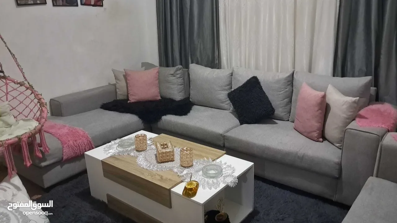 طقم كنب مستعمل جديد بحاله جيده للبيع