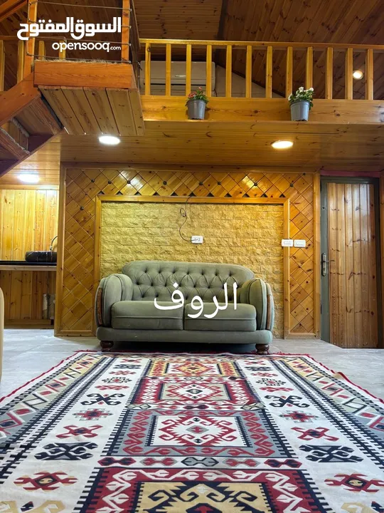 لمن يرغب بالسكن أو الاستثمار شقة مع روف فاخرة تشطيب ديلوكس في اجمل مناطق الجبيهة للبيع بسعر مميز